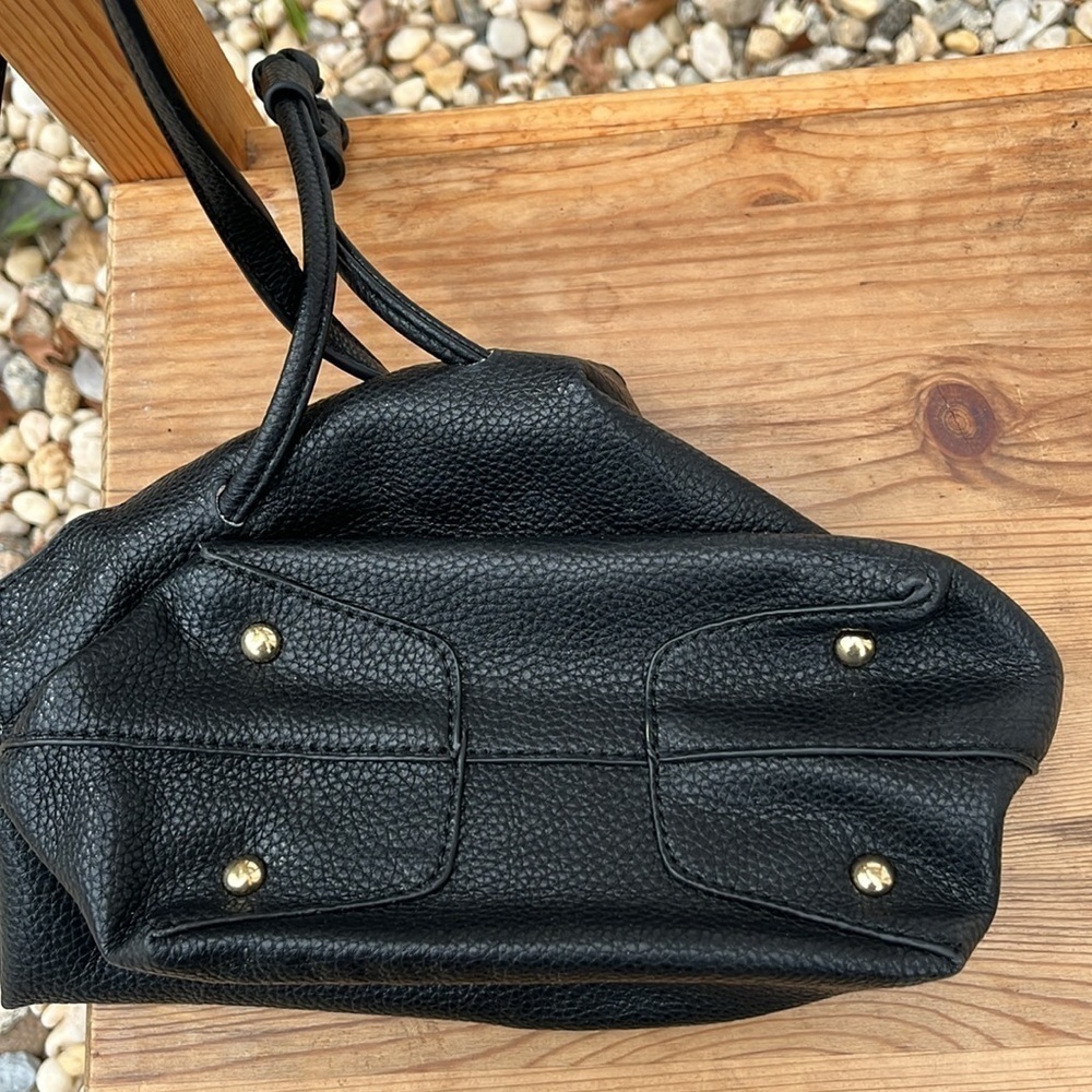 Drawstring Purse in synthetic leather - Picture 5 of 5